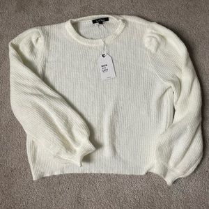 NWT Love Tree white sweater